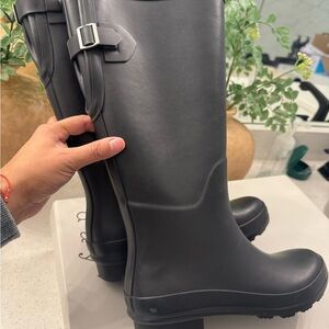 A new day river boots